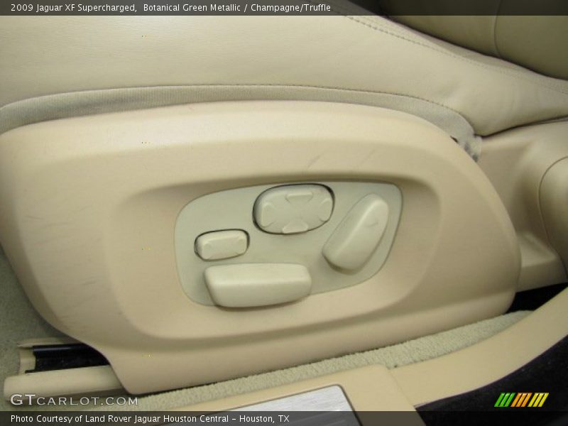 Botanical Green Metallic / Champagne/Truffle 2009 Jaguar XF Supercharged