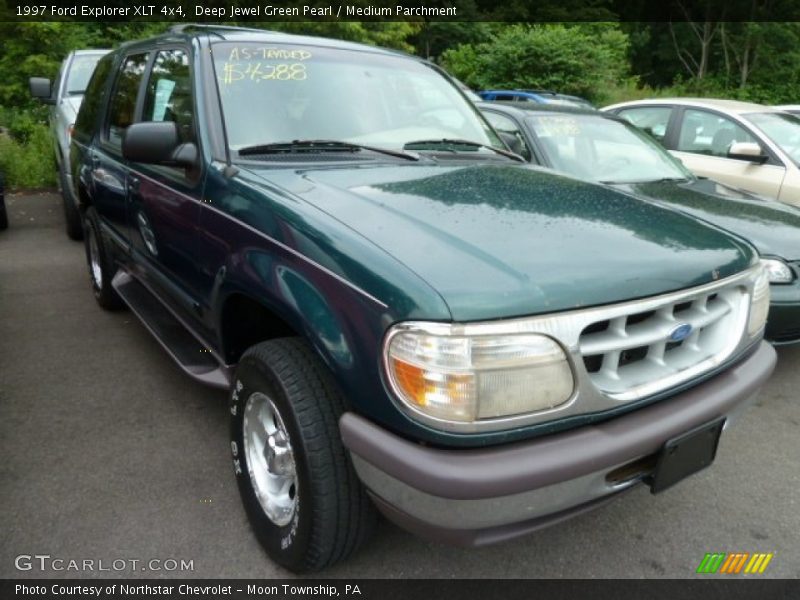 Deep Jewel Green Pearl / Medium Parchment 1997 Ford Explorer XLT 4x4