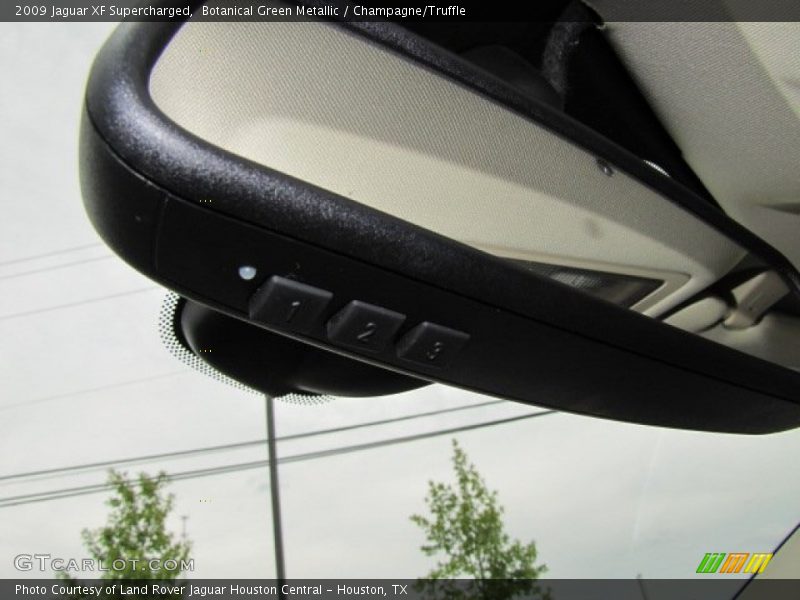 Botanical Green Metallic / Champagne/Truffle 2009 Jaguar XF Supercharged