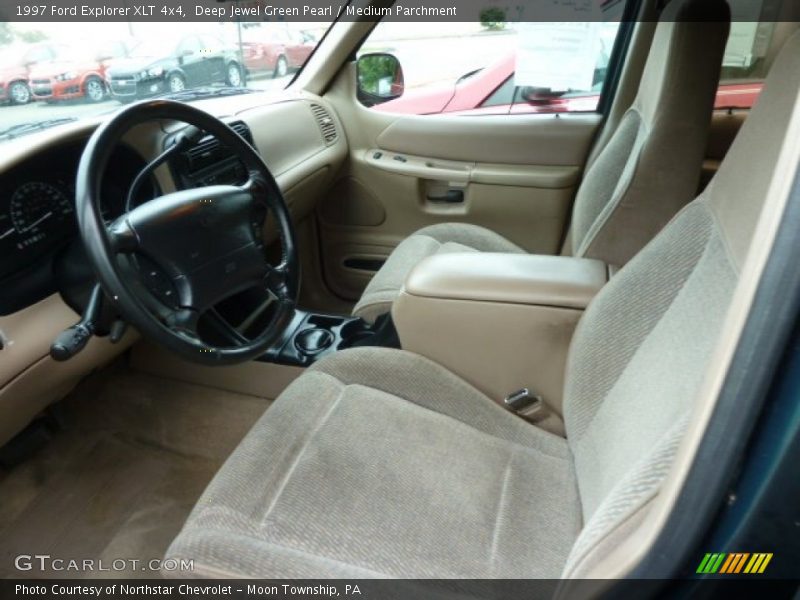 Deep Jewel Green Pearl / Medium Parchment 1997 Ford Explorer XLT 4x4
