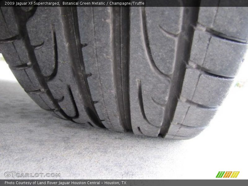 Botanical Green Metallic / Champagne/Truffle 2009 Jaguar XF Supercharged