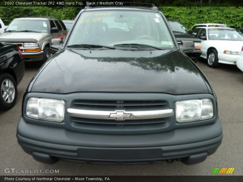 Black / Medium Gray 2002 Chevrolet Tracker ZR2 4WD Hard Top