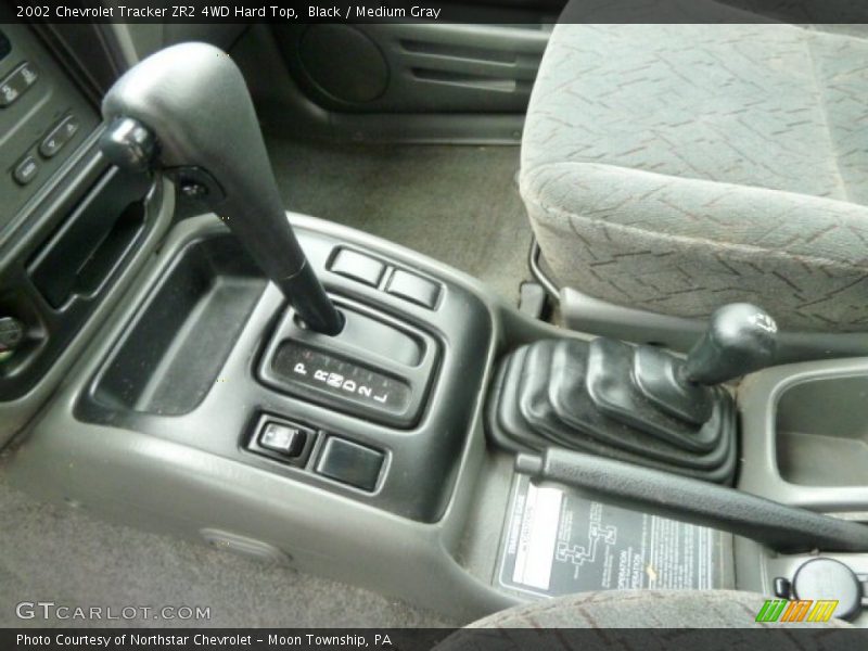 Black / Medium Gray 2002 Chevrolet Tracker ZR2 4WD Hard Top