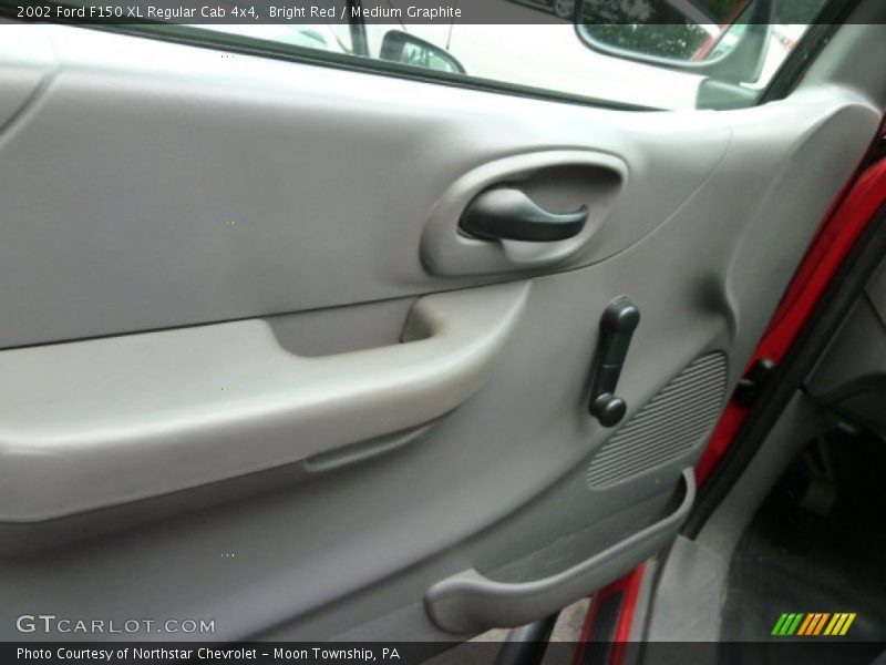 Bright Red / Medium Graphite 2002 Ford F150 XL Regular Cab 4x4