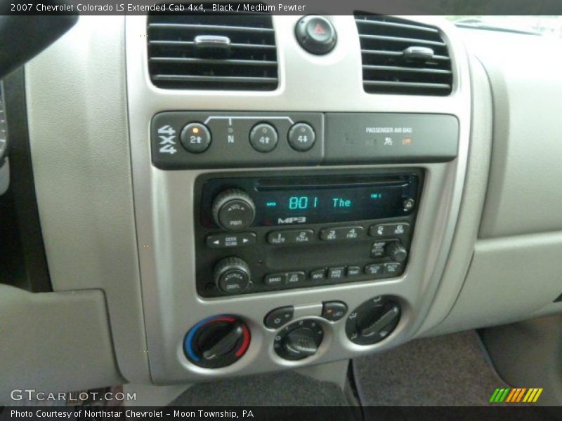 Black / Medium Pewter 2007 Chevrolet Colorado LS Extended Cab 4x4