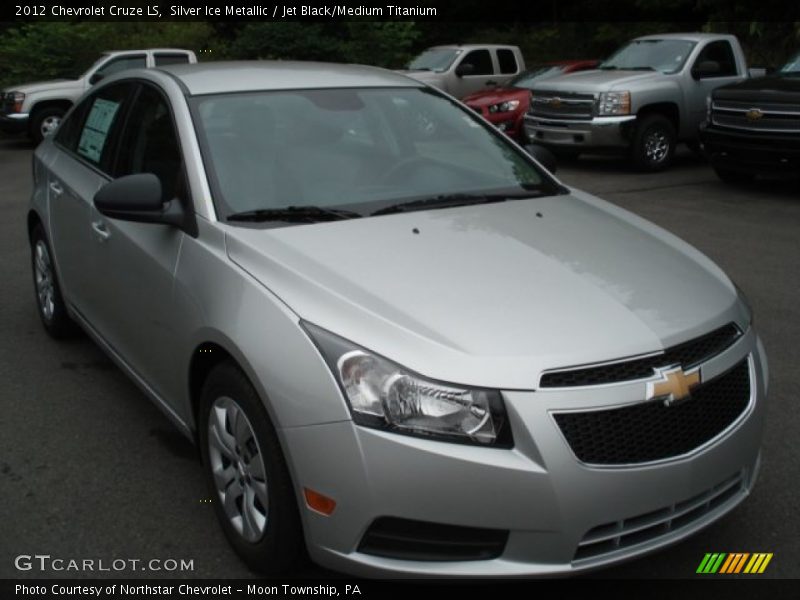 Silver Ice Metallic / Jet Black/Medium Titanium 2012 Chevrolet Cruze LS