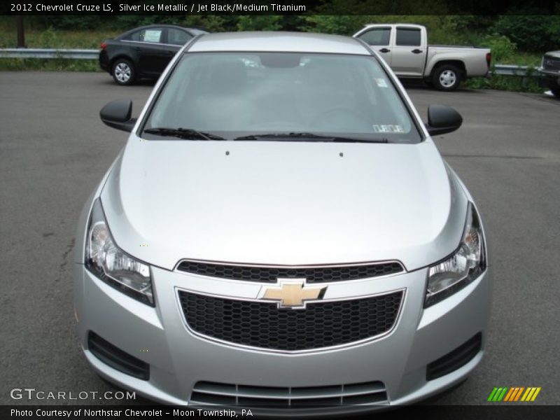 Silver Ice Metallic / Jet Black/Medium Titanium 2012 Chevrolet Cruze LS