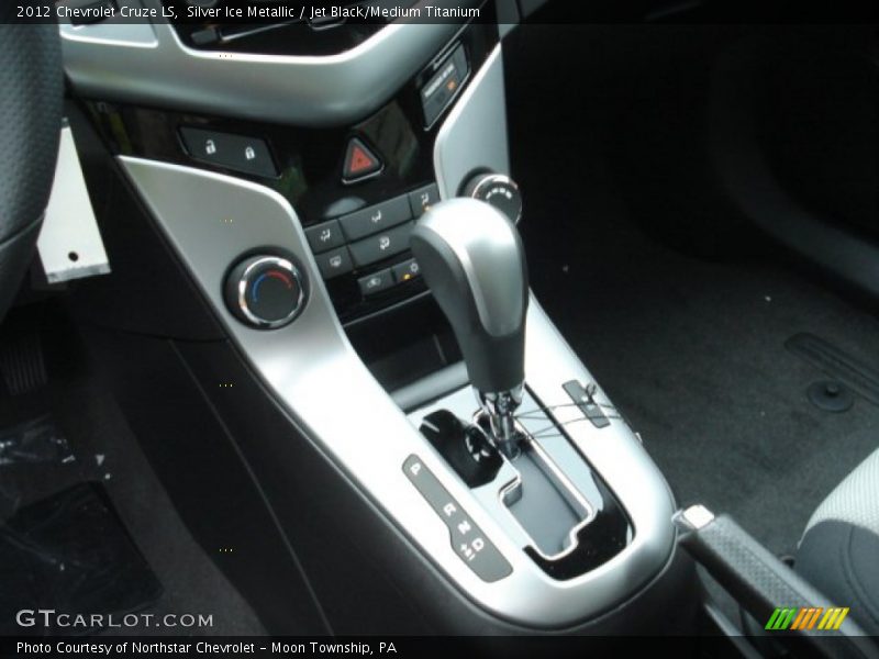 Silver Ice Metallic / Jet Black/Medium Titanium 2012 Chevrolet Cruze LS