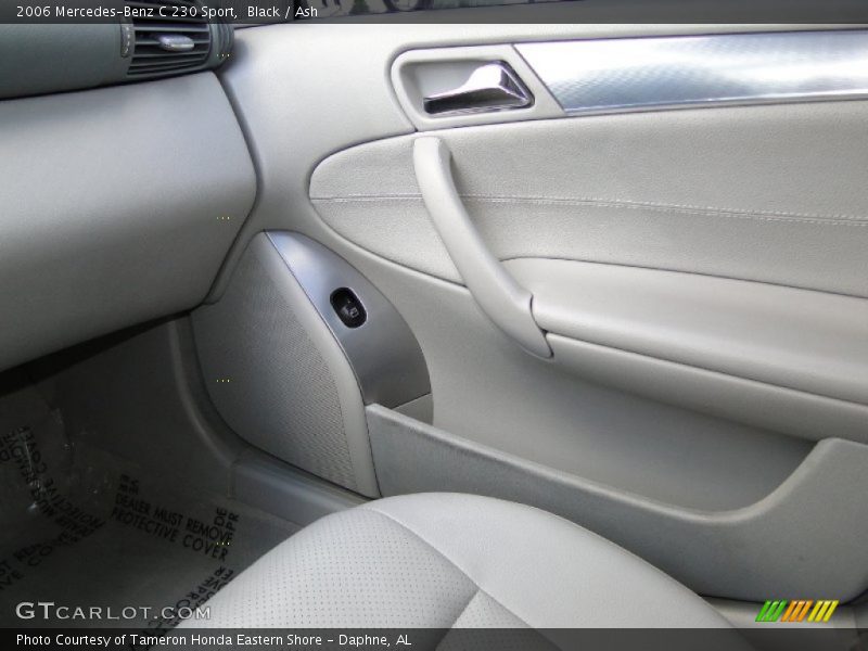 Black / Ash 2006 Mercedes-Benz C 230 Sport