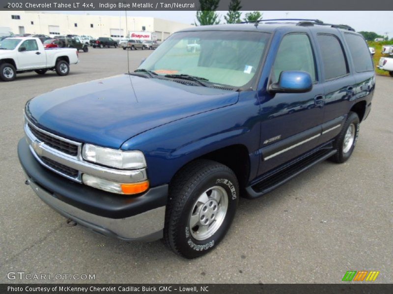 Front 3/4 View of 2002 Tahoe LT 4x4