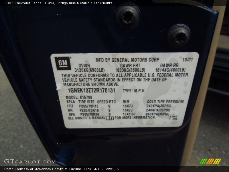 Indigo Blue Metallic / Tan/Neutral 2002 Chevrolet Tahoe LT 4x4