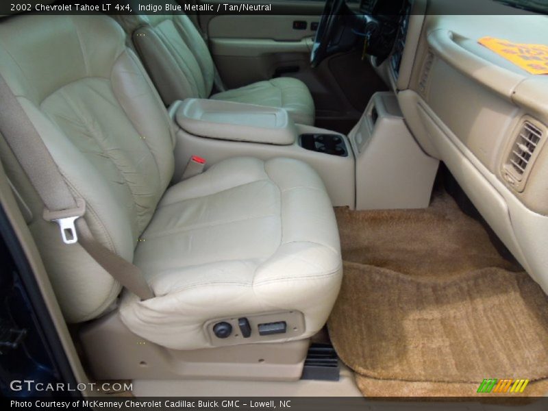 Indigo Blue Metallic / Tan/Neutral 2002 Chevrolet Tahoe LT 4x4
