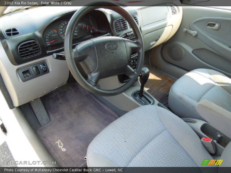 Polar White / Gray 2002 Kia Rio Sedan