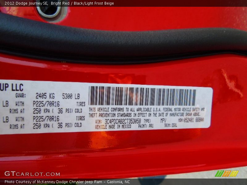 Bright Red / Black/Light Frost Beige 2012 Dodge Journey SE