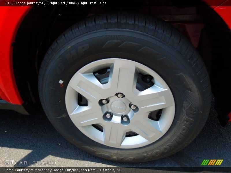 Bright Red / Black/Light Frost Beige 2012 Dodge Journey SE