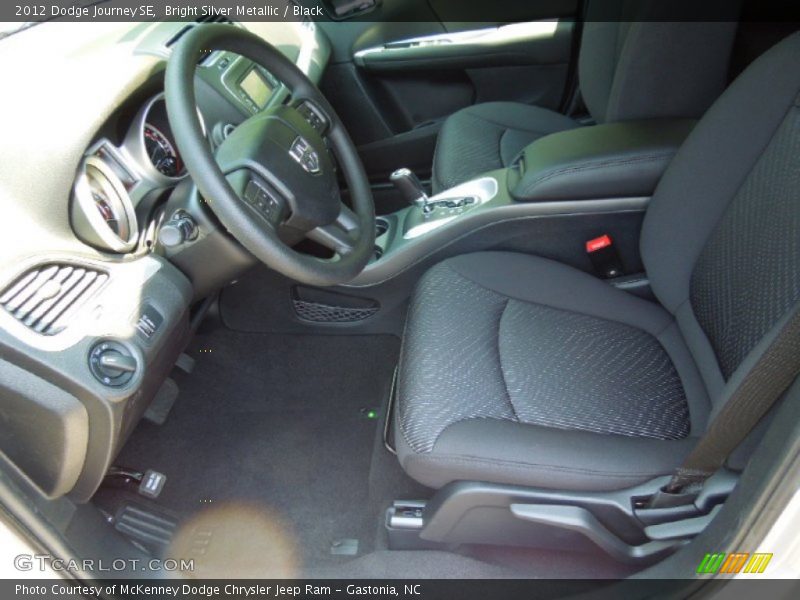 Bright Silver Metallic / Black 2012 Dodge Journey SE