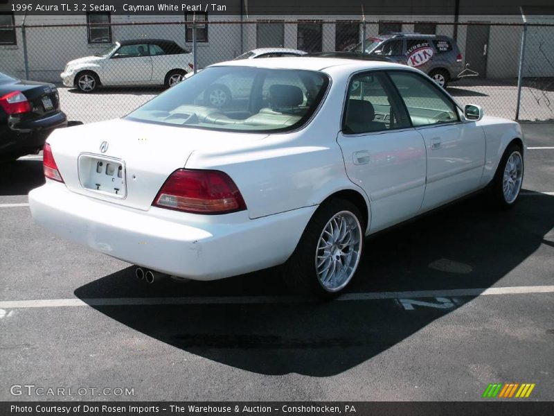 Cayman White Pearl / Tan 1996 Acura TL 3.2 Sedan