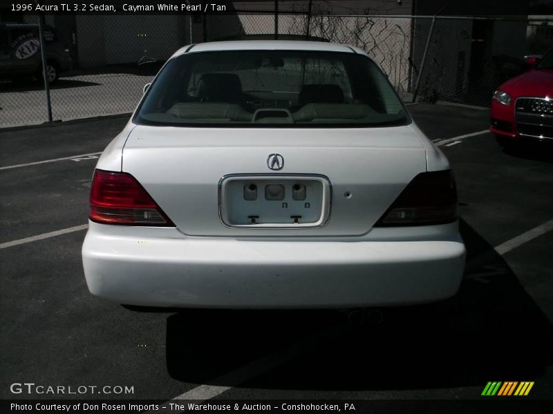 Cayman White Pearl / Tan 1996 Acura TL 3.2 Sedan