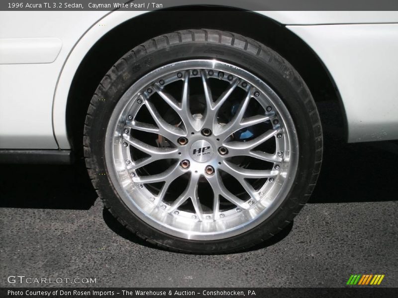 Cayman White Pearl / Tan 1996 Acura TL 3.2 Sedan