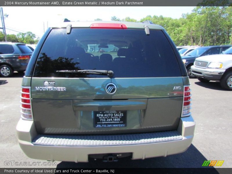 Estate Green Metallic / Medium Dark Parchment 2004 Mercury Mountaineer AWD