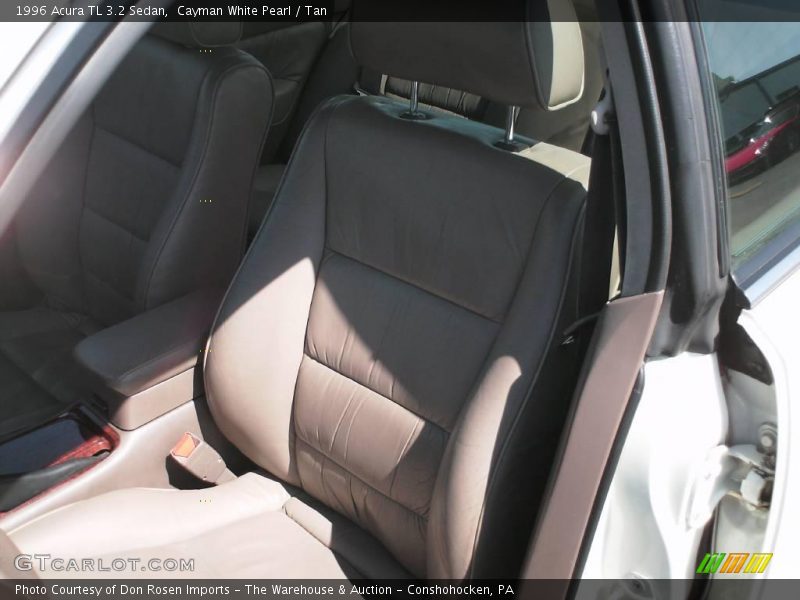 Cayman White Pearl / Tan 1996 Acura TL 3.2 Sedan