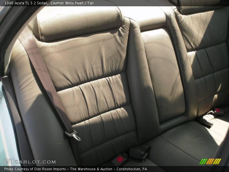 Cayman White Pearl / Tan 1996 Acura TL 3.2 Sedan