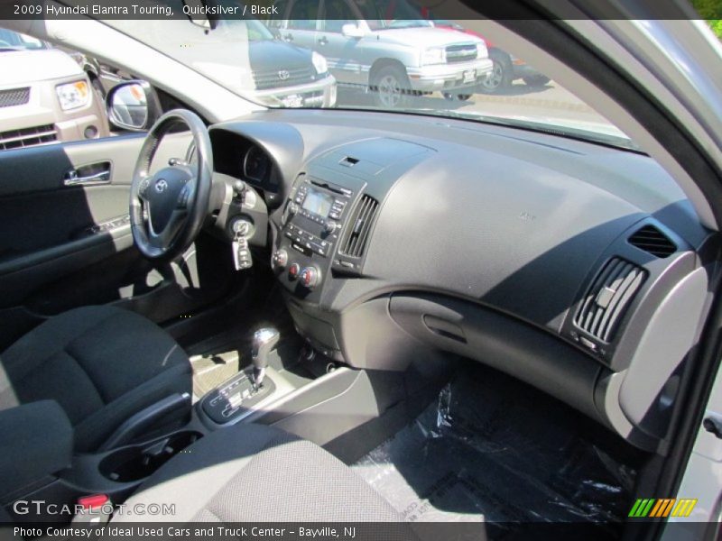 Quicksilver / Black 2009 Hyundai Elantra Touring