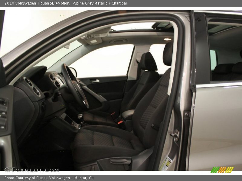 Alpine Grey Metallic / Charcoal 2010 Volkswagen Tiguan SE 4Motion