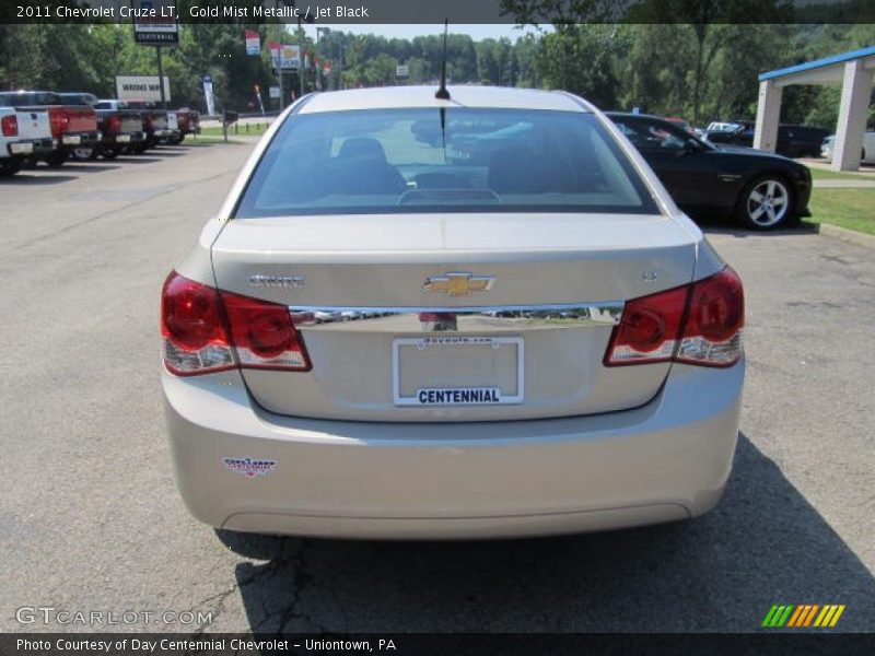 Gold Mist Metallic / Jet Black 2011 Chevrolet Cruze LT
