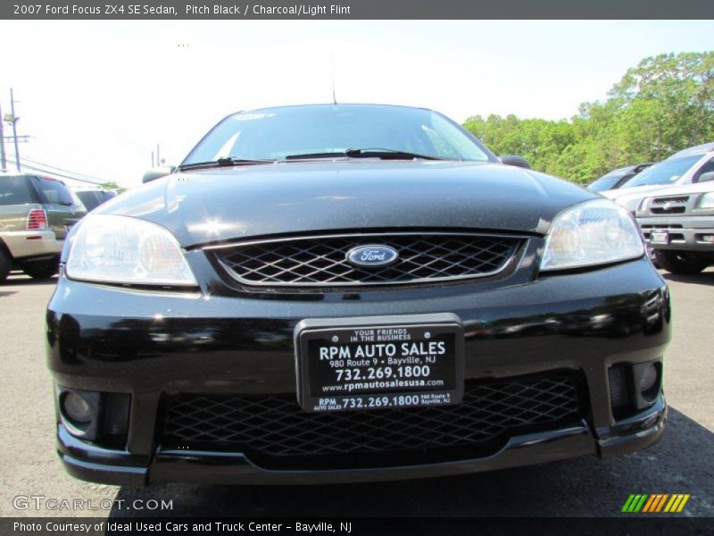 Pitch Black / Charcoal/Light Flint 2007 Ford Focus ZX4 SE Sedan