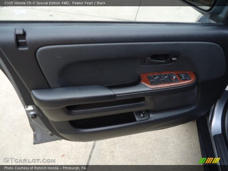 Pewter Pearl / Black 2005 Honda CR-V Special Edition 4WD