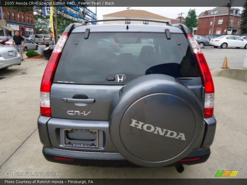 Pewter Pearl / Black 2005 Honda CR-V Special Edition 4WD