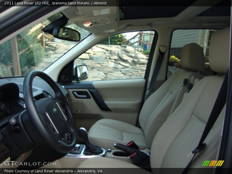 Ipanema Sand Metallic / Almond 2011 Land Rover LR2 HSE