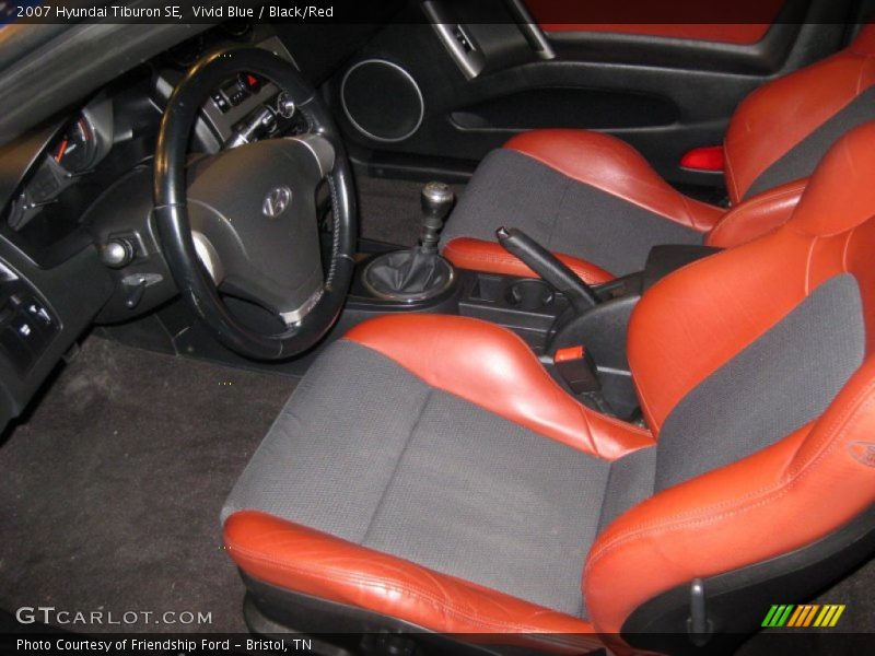  2007 Tiburon SE Black/Red Interior