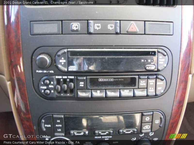 Champagne Pearl / Sandstone 2001 Dodge Grand Caravan ES