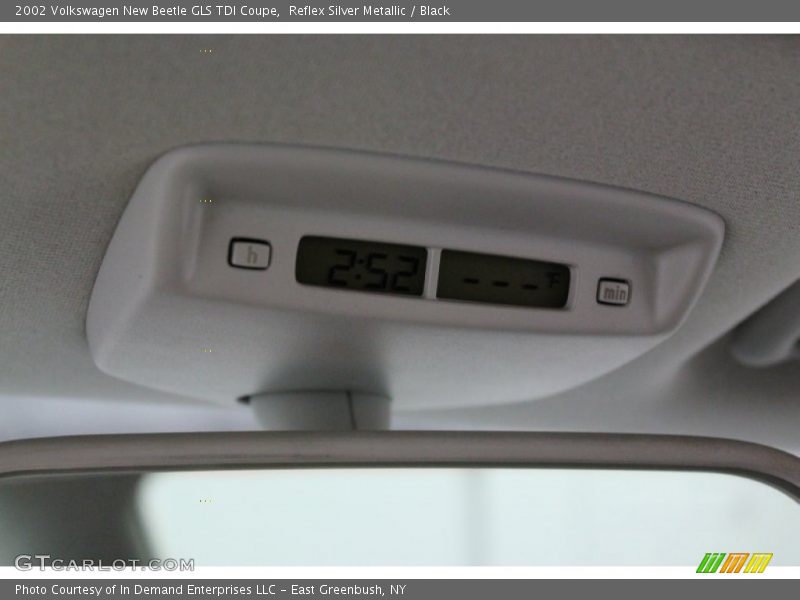 Reflex Silver Metallic / Black 2002 Volkswagen New Beetle GLS TDI Coupe