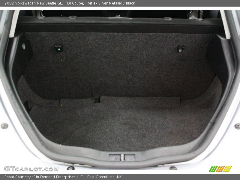 Reflex Silver Metallic / Black 2002 Volkswagen New Beetle GLS TDI Coupe