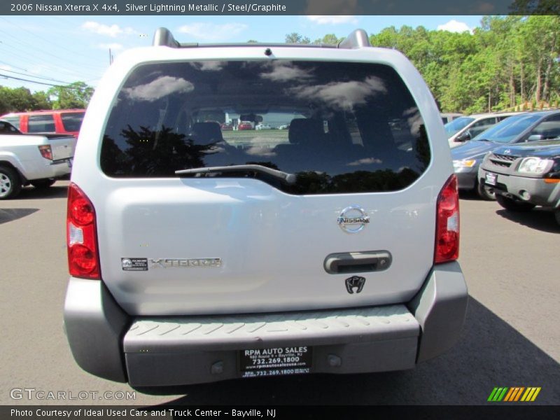 Silver Lightning Metallic / Steel/Graphite 2006 Nissan Xterra X 4x4