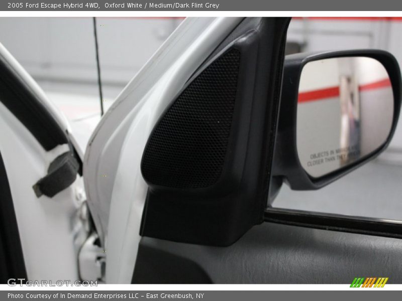 Oxford White / Medium/Dark Flint Grey 2005 Ford Escape Hybrid 4WD