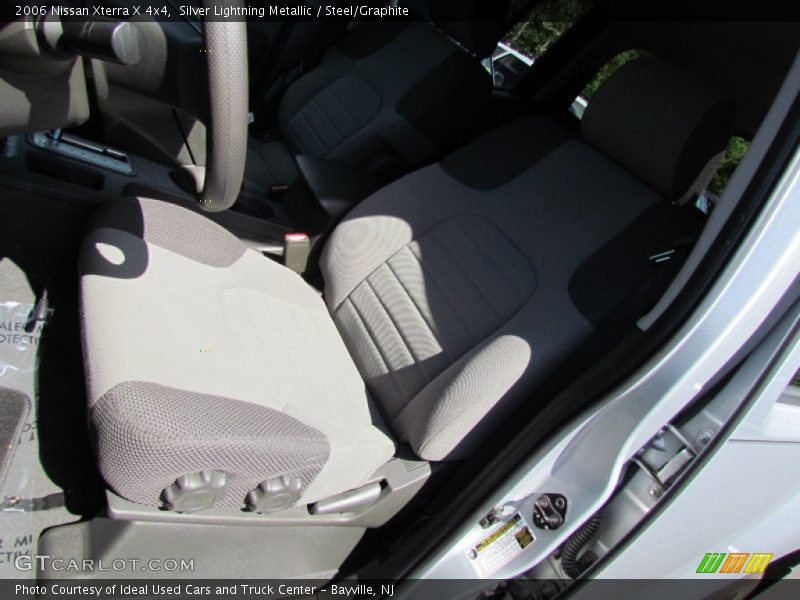 Silver Lightning Metallic / Steel/Graphite 2006 Nissan Xterra X 4x4