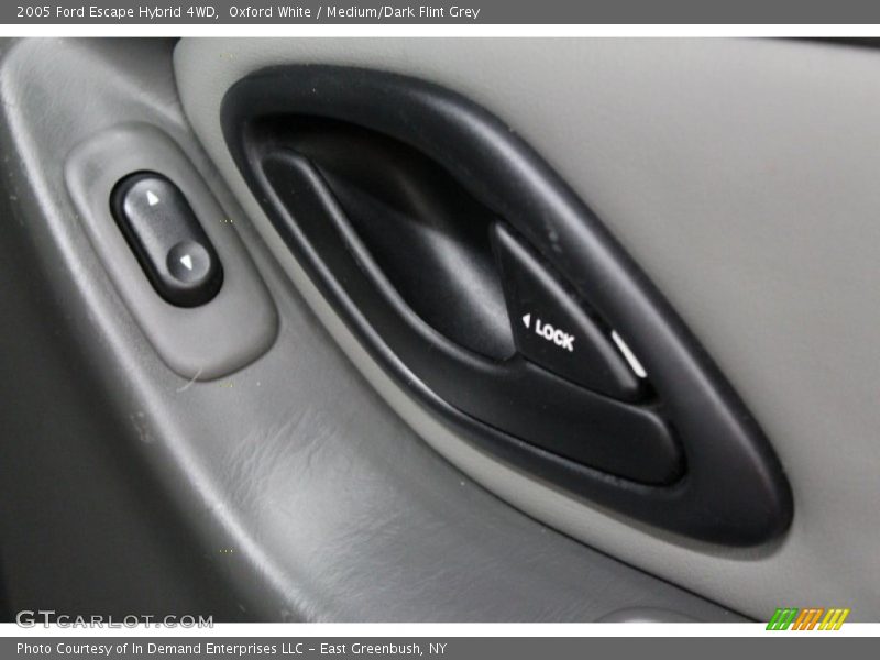 Oxford White / Medium/Dark Flint Grey 2005 Ford Escape Hybrid 4WD
