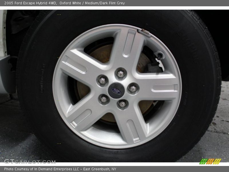  2005 Escape Hybrid 4WD Wheel