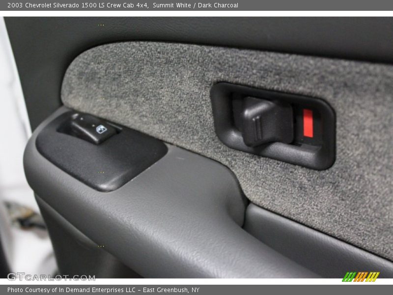 Summit White / Dark Charcoal 2003 Chevrolet Silverado 1500 LS Crew Cab 4x4