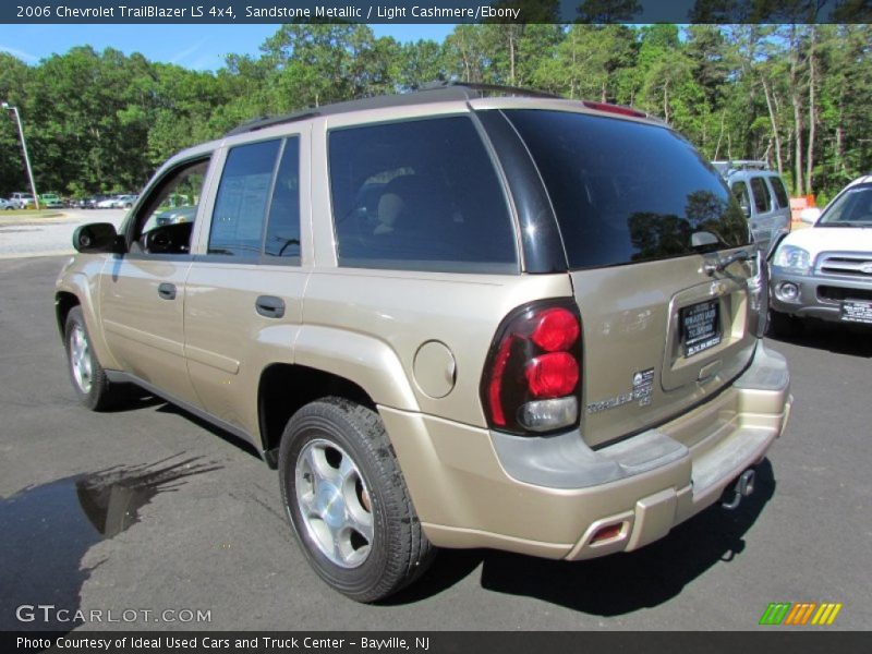 Sandstone Metallic / Light Cashmere/Ebony 2006 Chevrolet TrailBlazer LS 4x4