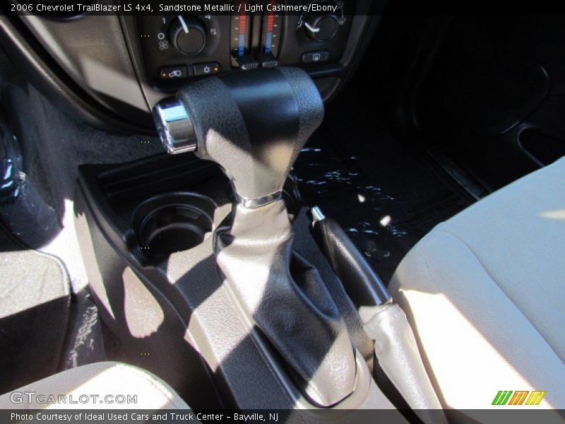 Sandstone Metallic / Light Cashmere/Ebony 2006 Chevrolet TrailBlazer LS 4x4