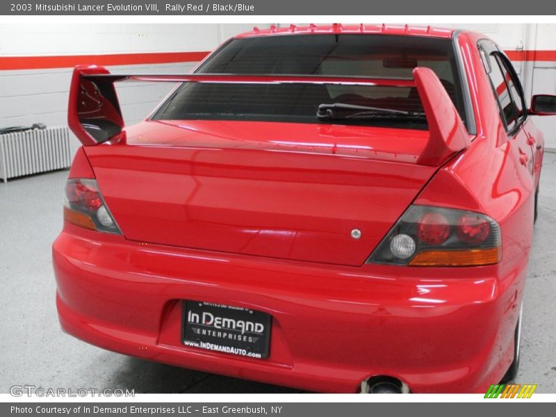Rally Red / Black/Blue 2003 Mitsubishi Lancer Evolution VIII