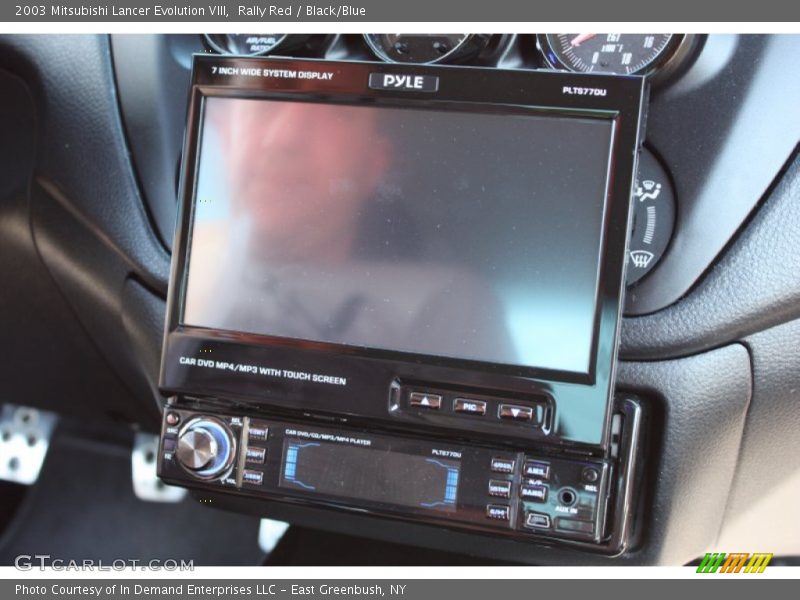 Rally Red / Black/Blue 2003 Mitsubishi Lancer Evolution VIII