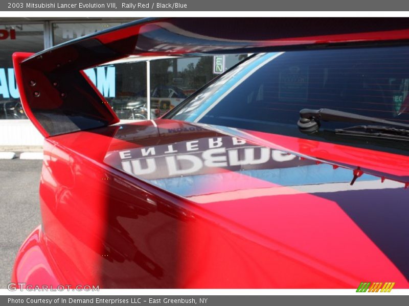 Rally Red / Black/Blue 2003 Mitsubishi Lancer Evolution VIII