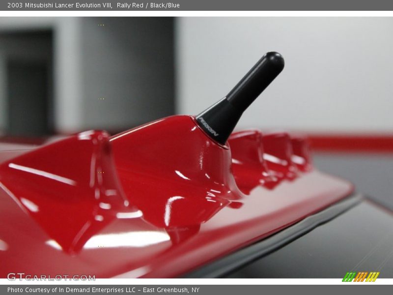 Rally Red / Black/Blue 2003 Mitsubishi Lancer Evolution VIII