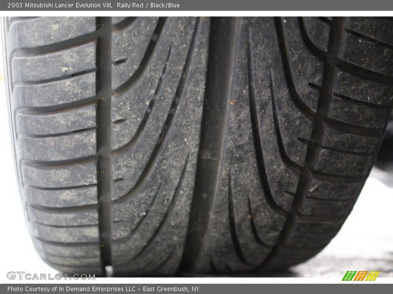 Rally Red / Black/Blue 2003 Mitsubishi Lancer Evolution VIII